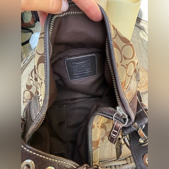 Coach~Signature Women's C Hobo Bag w adjustable Braided shoulder strap! - Picture 3 of 5